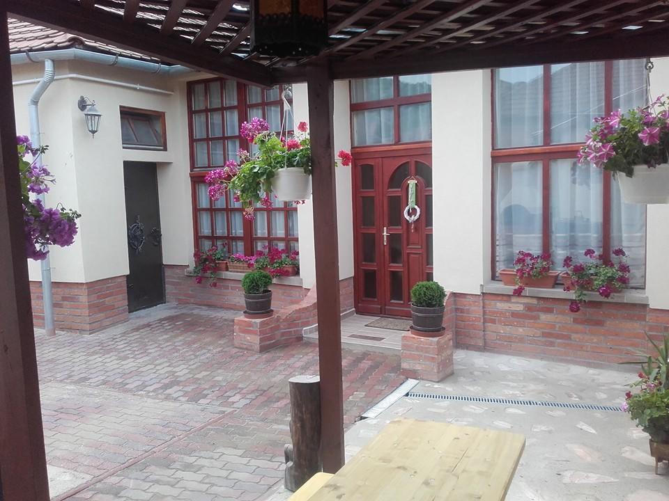 Reka Vendeghaz Hotel Токай Екстериор снимка